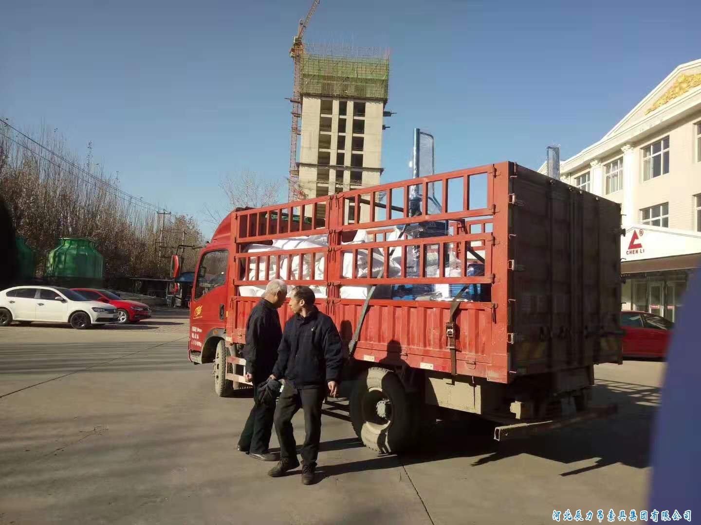 兩臺辰力32型鋼絲繩插套機(jī)發(fā)貨！